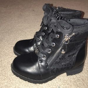 Michael Kor’s Boots size 10